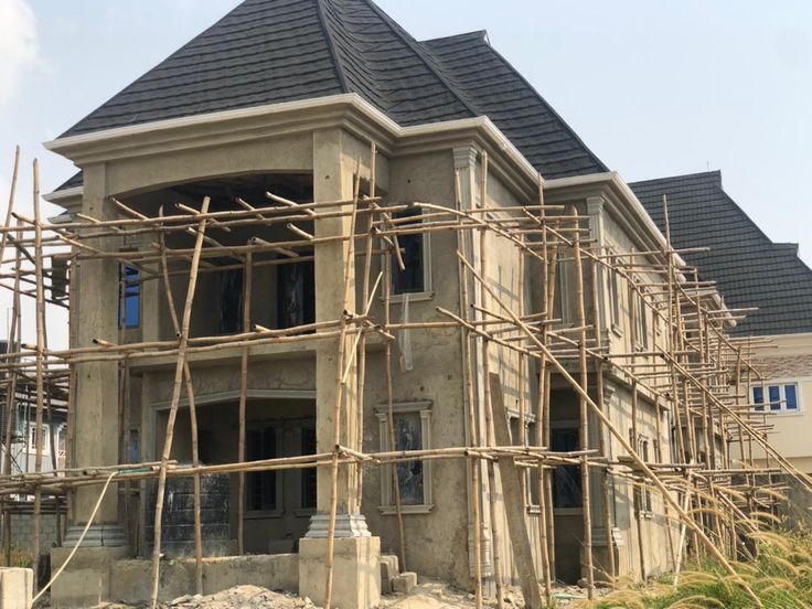 Roofing, Formwork & Sheet Installation