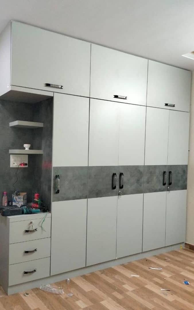 Interiors & Events 218