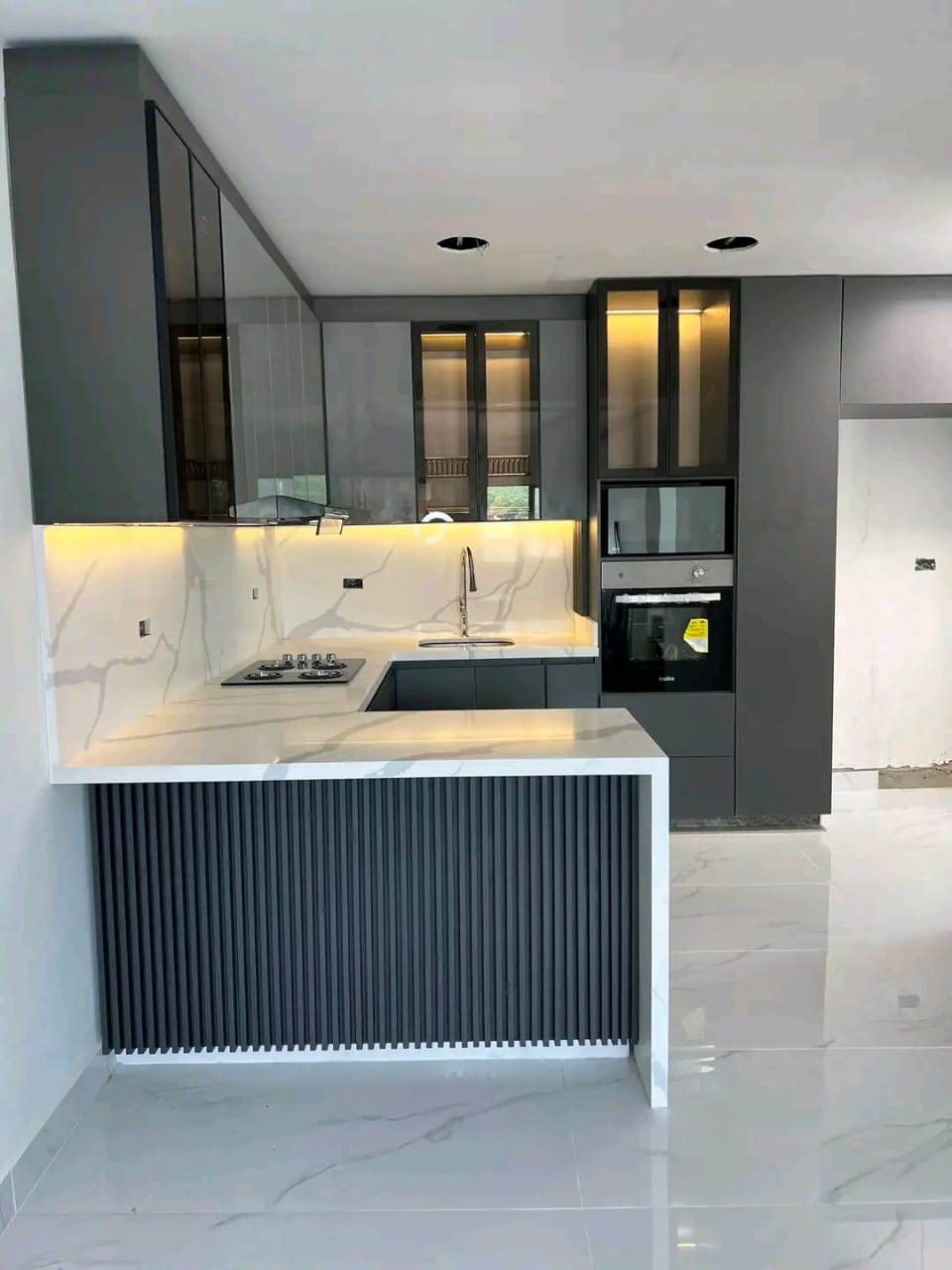 Cabinet Fabrication 406
