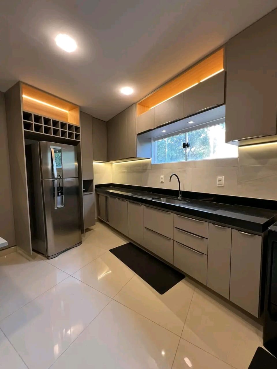 Cabinet Fabrication 412