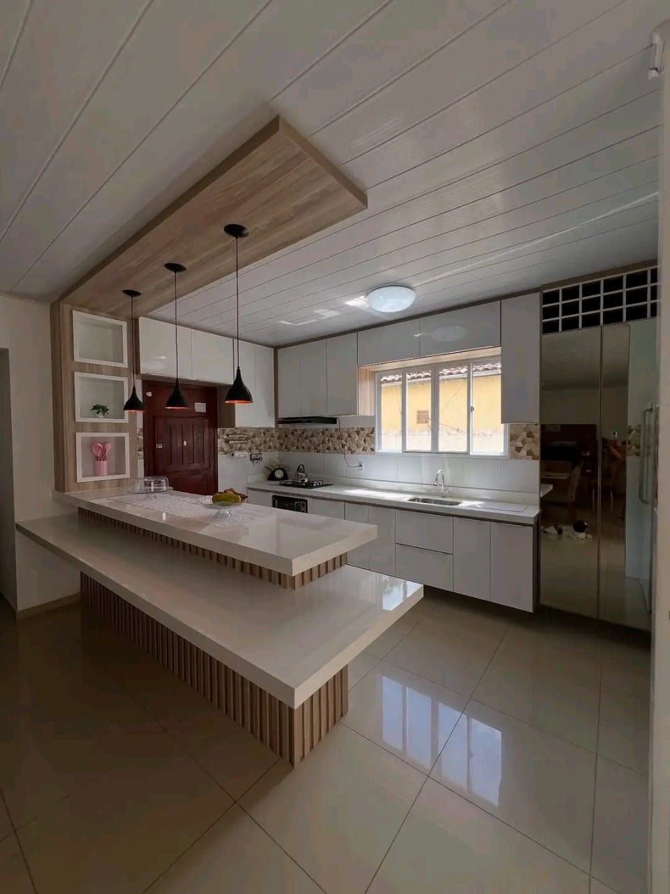 Cabinet Fabrication 422